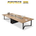 Bàn họp Cao cấp Fufutech Chivas Tích hợp hộp điện âm bàn
