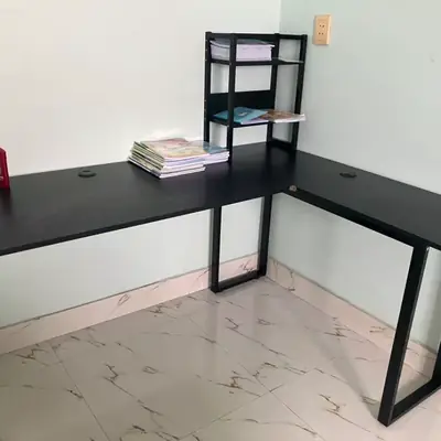 Bàn chữ L khung thép - ảnh thực tế từ khách hàng 6