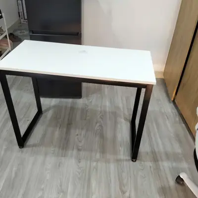 Bàn làm việc chân chữ U - ảnh thực tế từ khách hàng 6