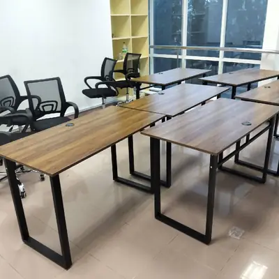Bàn làm việc chân chữ U - ảnh thực tế từ khách hàng 8