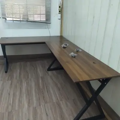 Bàn làm việc chân Double X - ảnh thực tế từ khách hàng 5