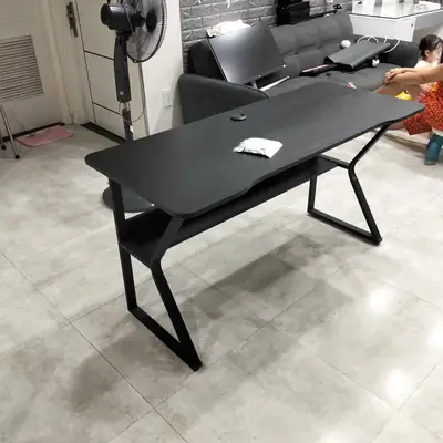 Bàn gaming EK1 Pro - ảnh thực tế từ khách hàng 3