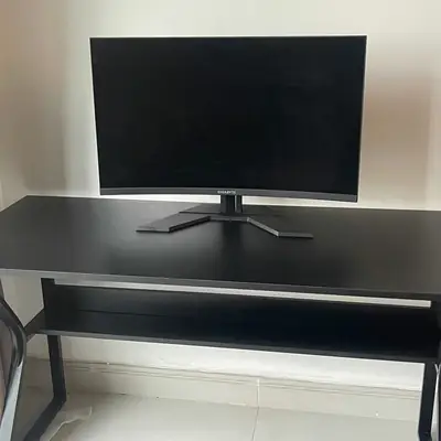 Bàn làm việc EK1 liền kệ dưới - ảnh thực tế từ khách hàng 1