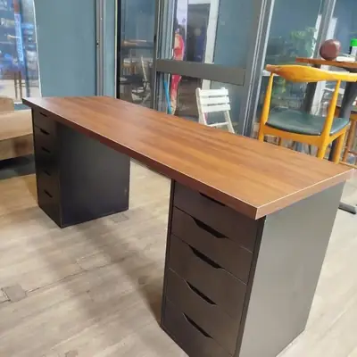 Bàn Ikea 2 tủ 5 ngăn - ảnh thực tế từ khách hàng 6