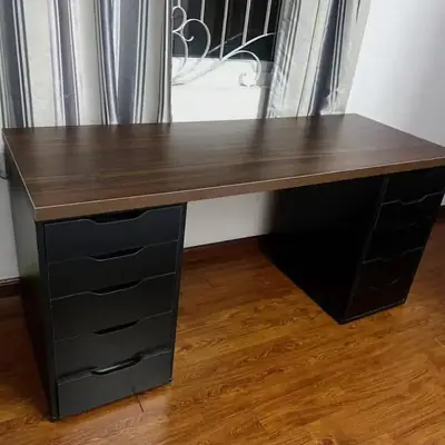 Bàn Ikea 2 tủ 5 ngăn - ảnh thực tế từ khách hàng 9