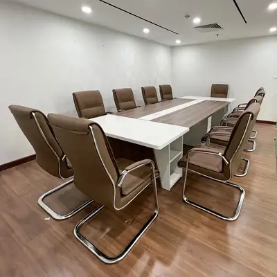 Ghế phòng họp chân quỳ Elite 002 quanh bàn họp